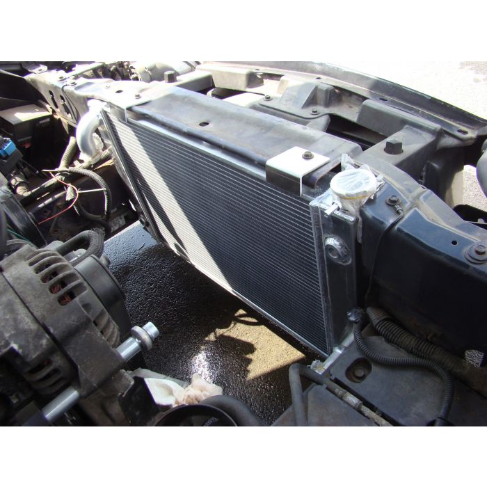 F clearance body radiator